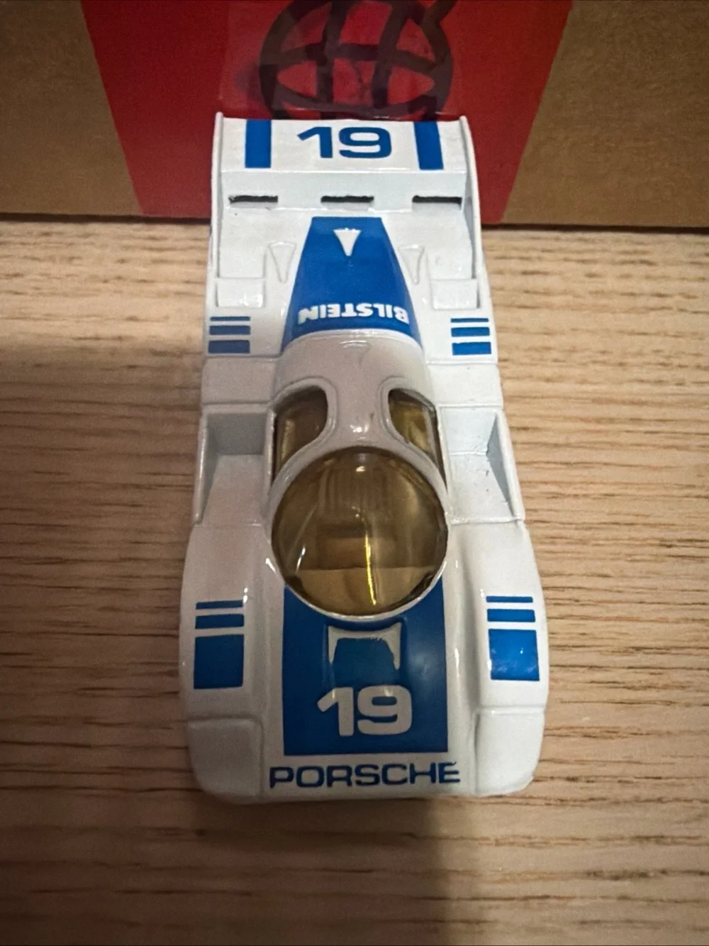 Maisto White/Blue Porsche 956 Bilstein #19 1/64 Diecast/Plastic GP Racecar